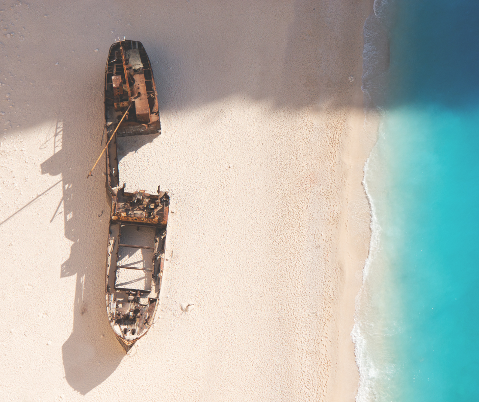 PRIVATE TOUR SHIPWRECK & BLUE CAVES - Image 3